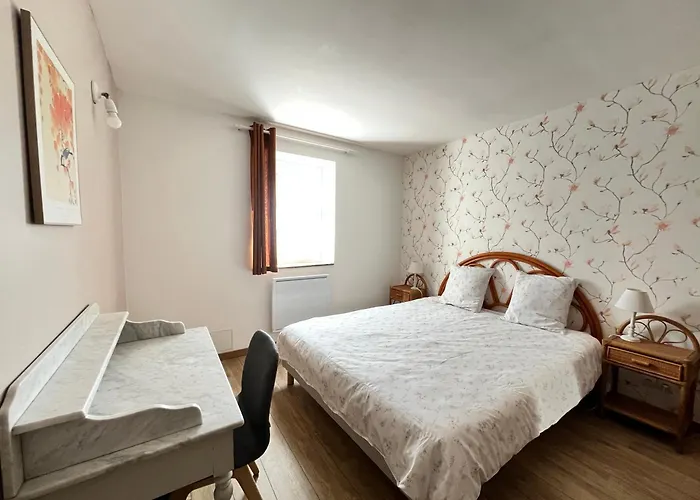 Апартаменты Mas Picagnol Oms