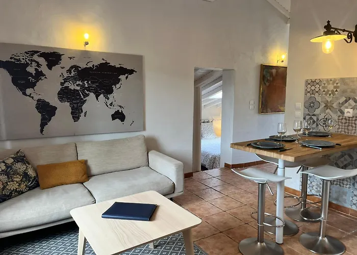 Апартаменты Mas Picagnol Oms